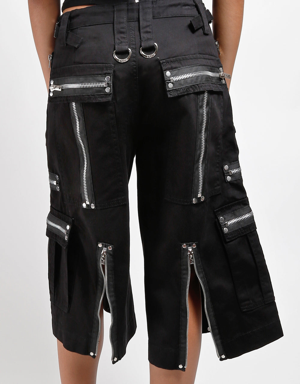 SUPER ZIP SHORT