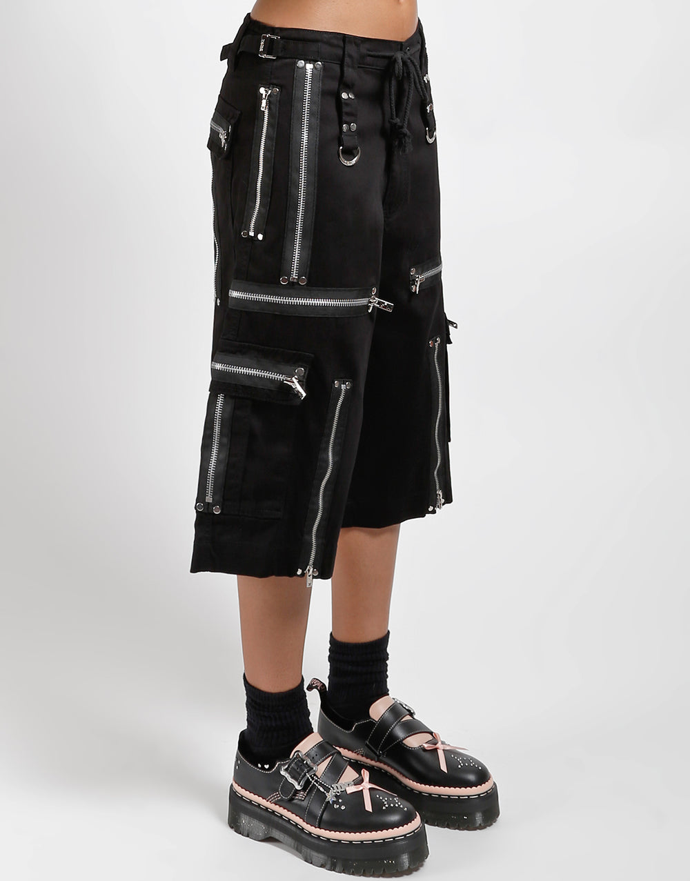 SUPER ZIP SHORT