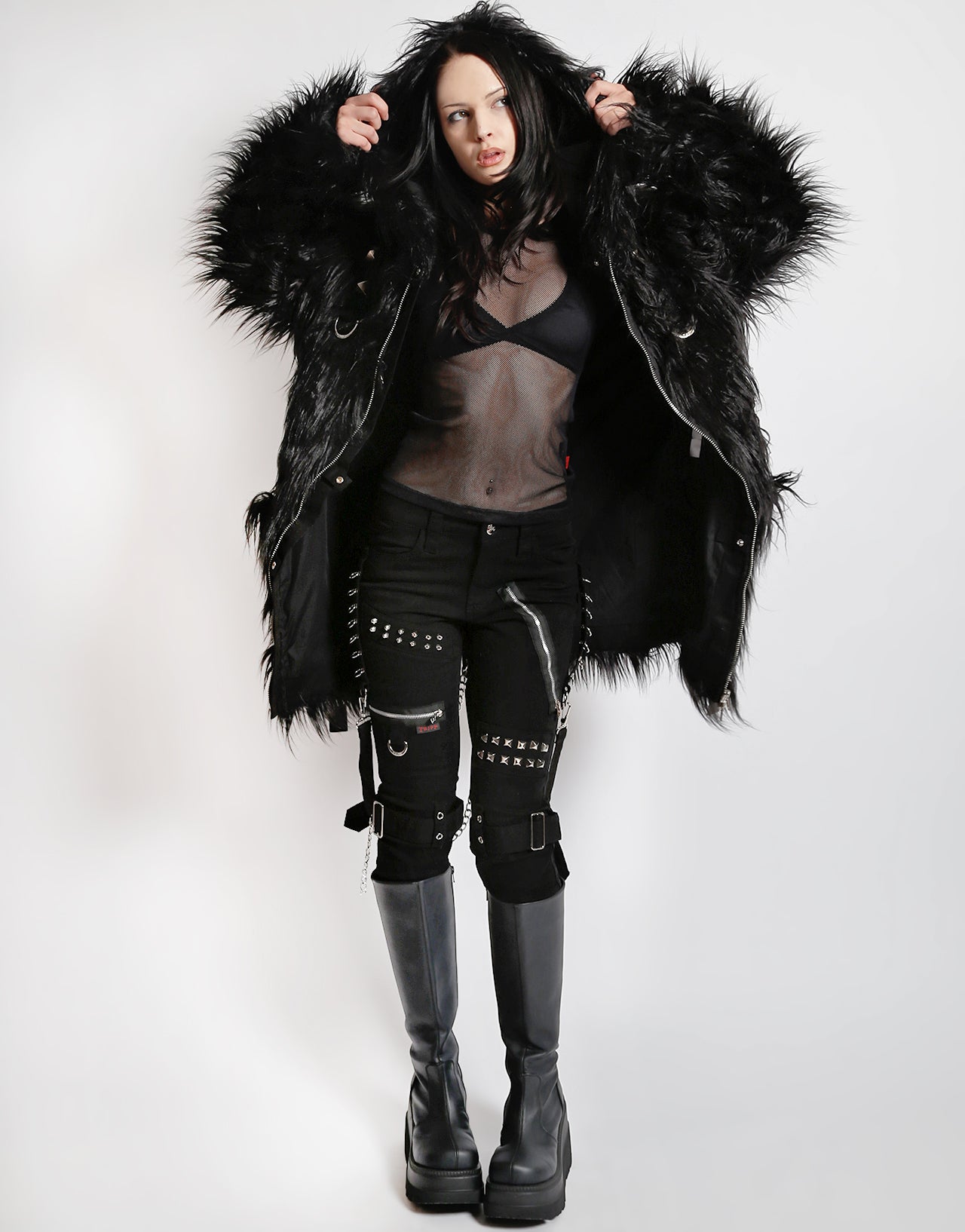 STUDDED BONDAGE PANT