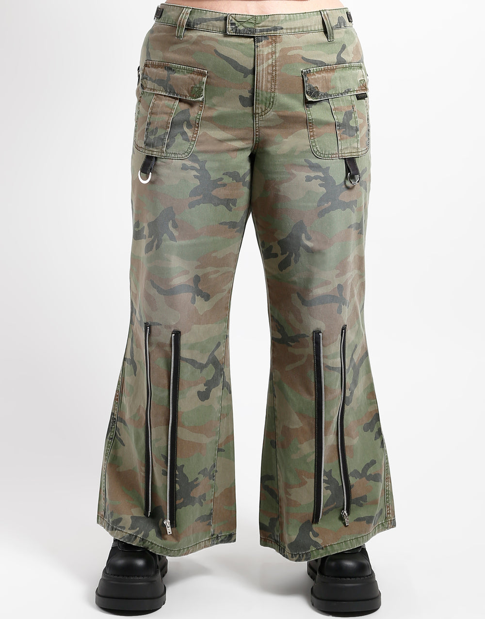 CURVE PEACE CARGO PANT CAMO