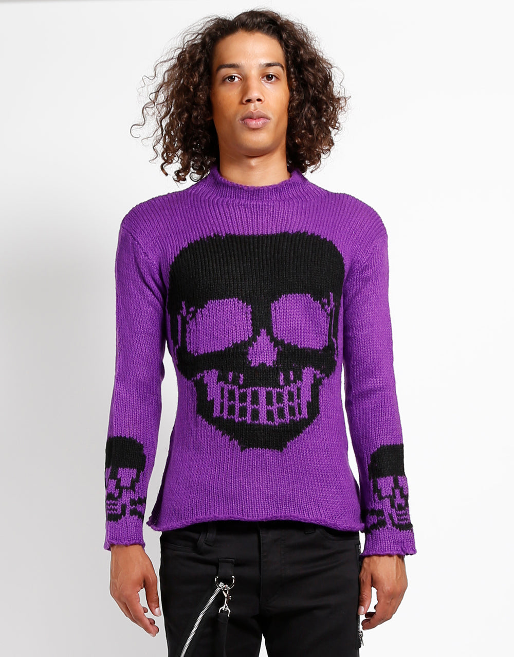 SKULL SWEATER