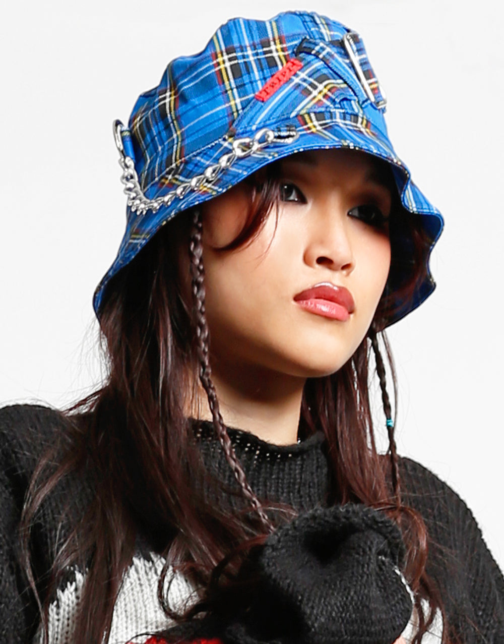 BONDAGE BUCKET HAT BLUE PLAID