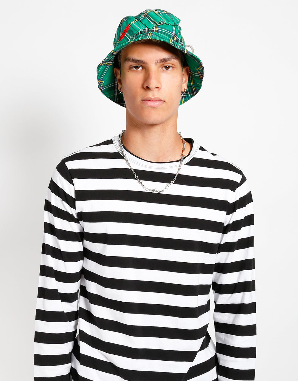 BONDAGE BUCKET HAT GREEN PLAID