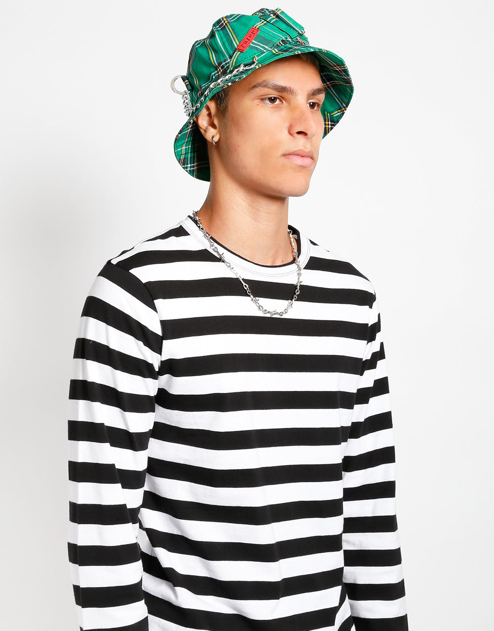 BONDAGE BUCKET HAT GREEN PLAID