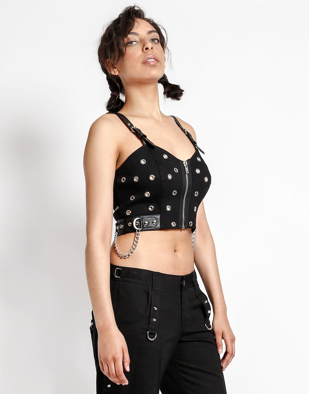 GROMMET AND CHAIN CROP TOP