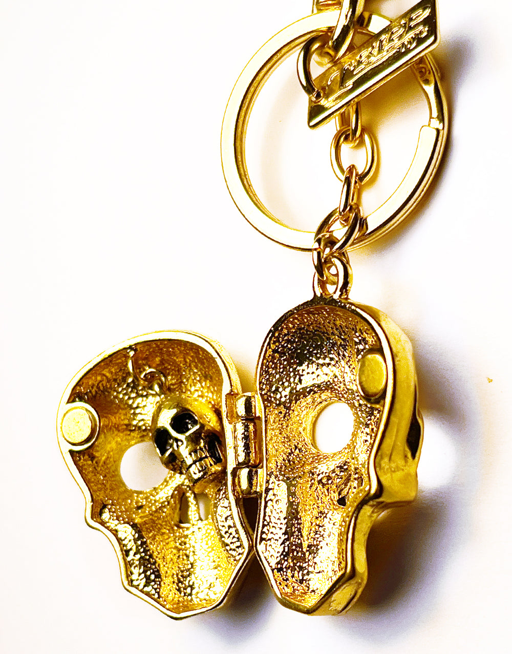 SKULL KEYCHAIN GOLD