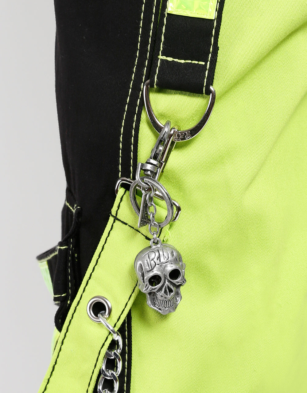 SKULL KEYCHAIN PEWTER