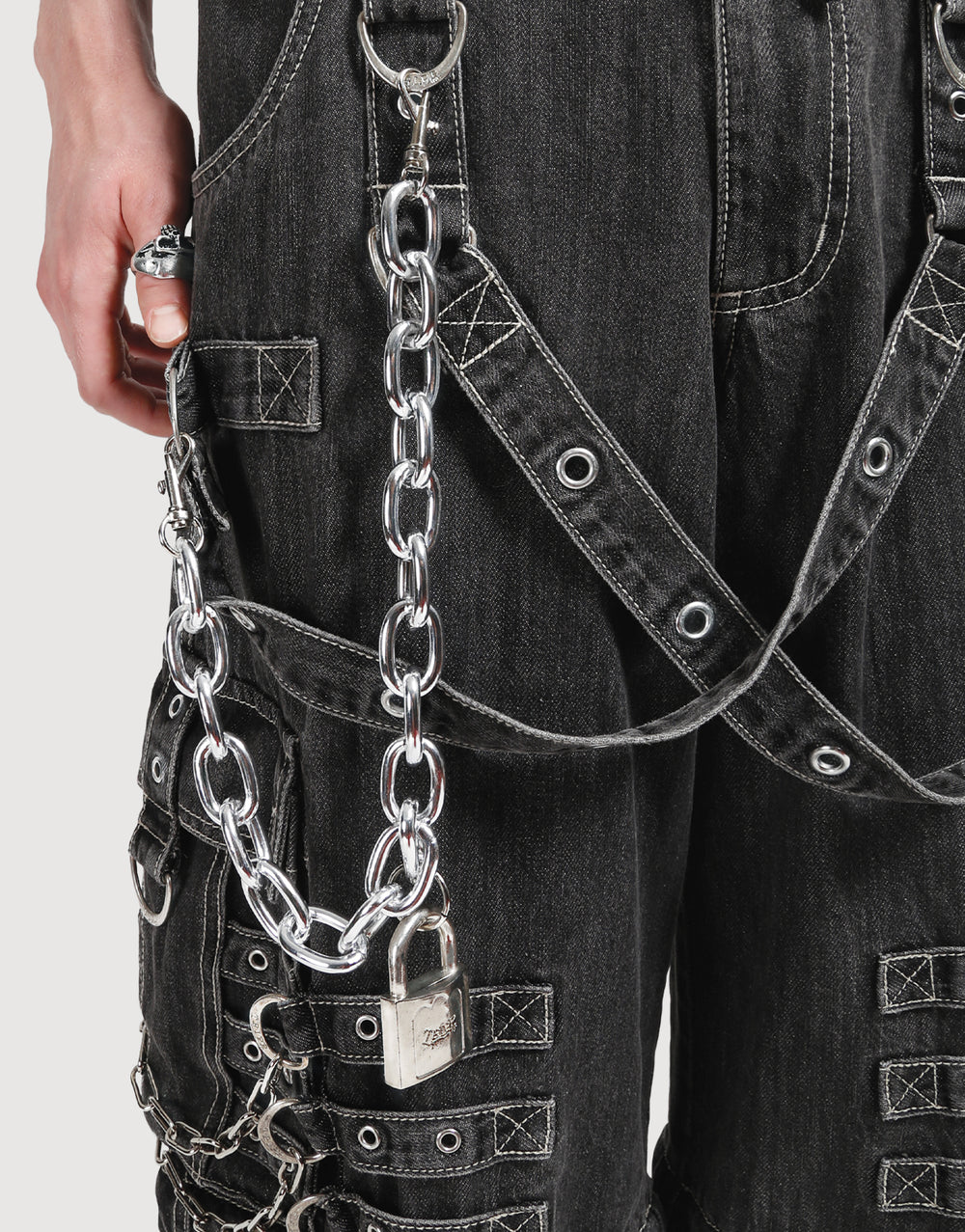LOCK AND CHAIN