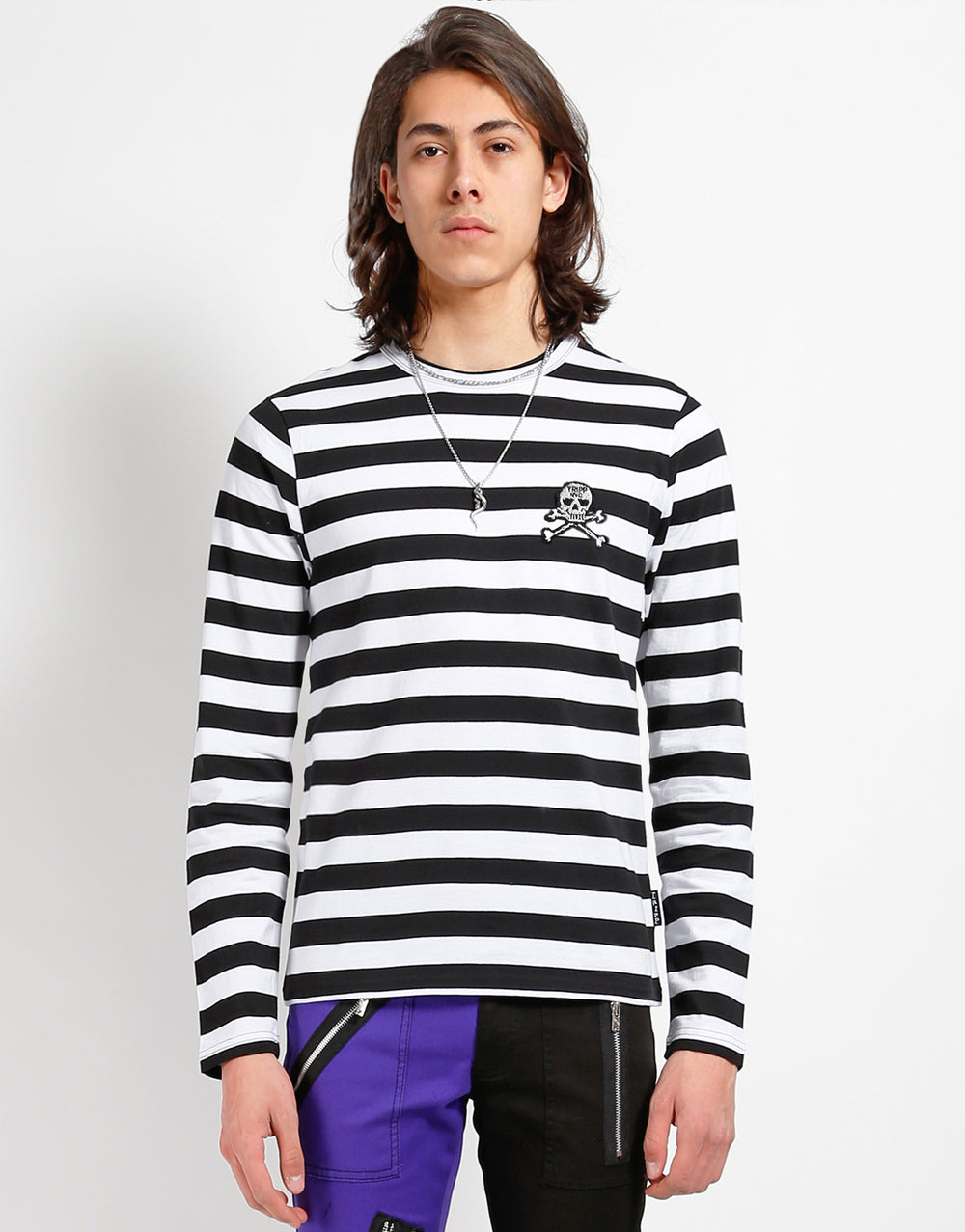 SKULL STRIPE KNIT TOP BLACK/WHITE