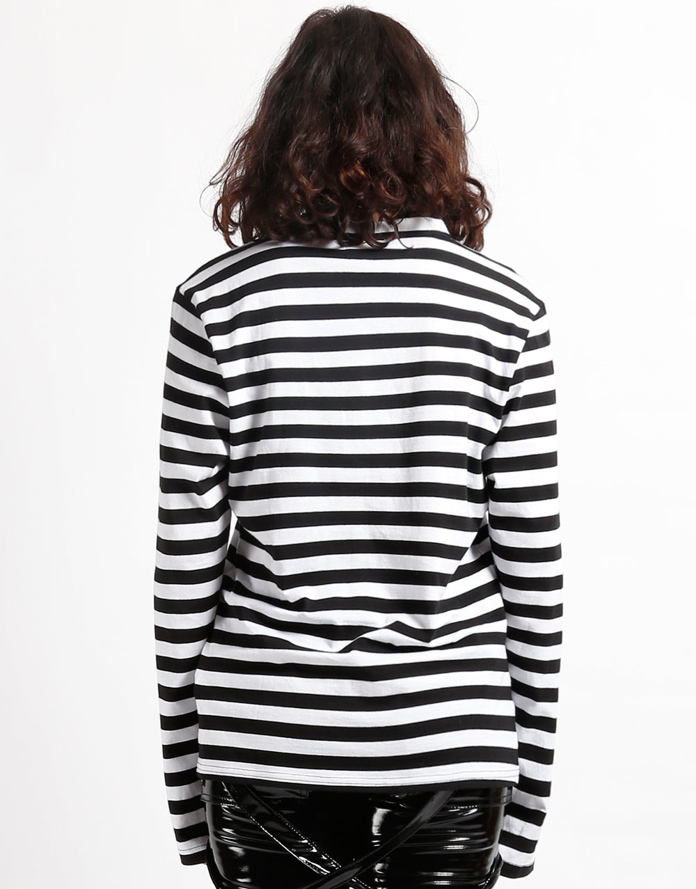 SKULL STRIPE KNIT TOP BLACK/WHITE